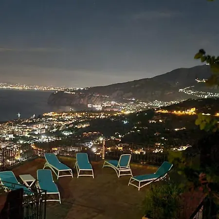 Pietraluna 빌라 소렌토